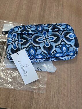 Vera Bradley Mini Belt Bag Raindrop Medallion NWT